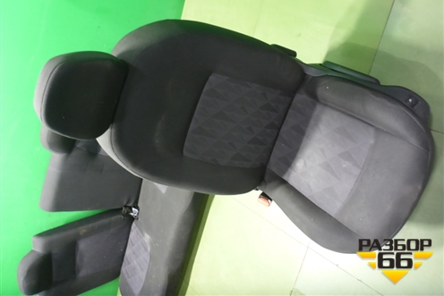 Сиденья комплект (подогрев) для Citroen C-Elysee с 2013г