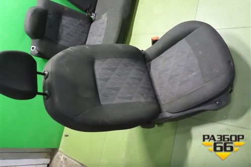 Сиденья комплект (подогрев) для Citroen C-Elysee с 2013г