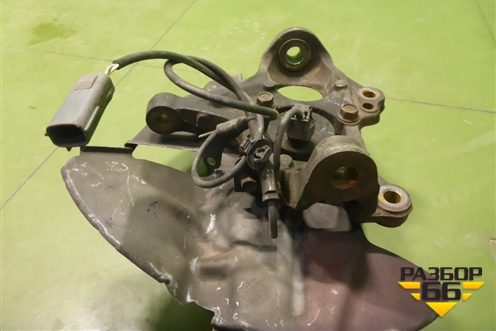 Кулак поворотный передний левый для Mazda RX-8 с 2003-2012г