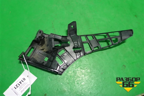 Кронштейн переднего бампера правый (A1568858400) для Mercedes Benz GLA-Klass X156 с 2014г