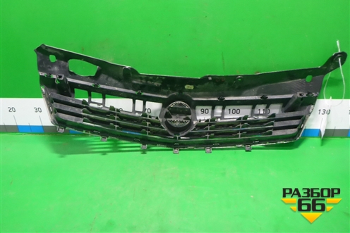 Решетка радиатора (после 2006г) (13225775) для Opel Astra H с 2004-2015г