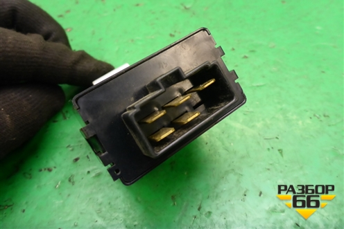 Реле поворотов (8980255331) для Isuzu  Giga (C-series) с 1994-2015г
