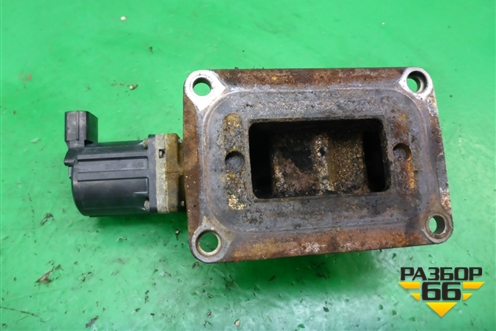 Клапан EGR (15.7л 6WG1) (8980295957) для Isuzu  Giga (C-series) с 1994-2015г