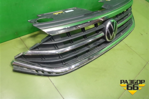 Решетка радиатора (6N5853653A) для Volkswagen Polo с 2020г
