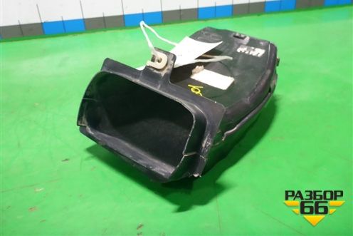 Воздухозаборник тормозного диска правый (51747421700) для BMW X5 G05 с 2018г