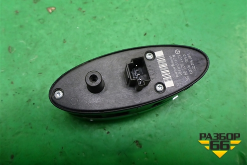 Кнопка стеклоподъёмника (A2118219958) для Mercedes Benz CLS C219 с 2004-2010г