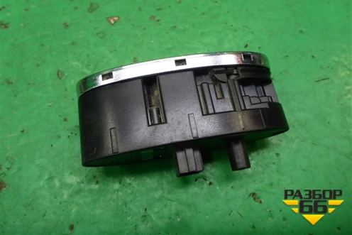 Кнопка стеклоподъёмника (A2118219958) для Mercedes Benz CLS C219 с 2004-2010г
