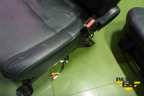 Сиденья комплект (AIR BAG подогрев электро регулировка) для Mitsubishi Outlander с 2012-2024г