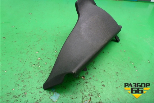 Накладка на торпедо (боковая правая) (9646339877) для Citroen C4 с 2005-2011г