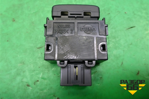 Кнопка (ESP OFF) для Nissan Qashqai (J10E) с 2006-2013г