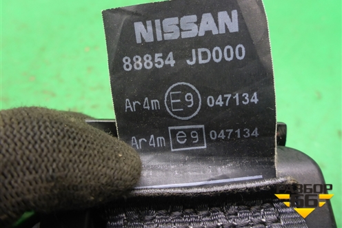 Ремень безопасности задний центральный (88854JD000) для Nissan Qashqai (J10E) с 2006-2013г