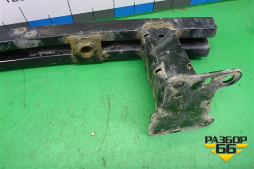 Усилитель переднего бампера (верхний) (62030JD000) для Nissan Qashqai (J10E) с 2006-2013г