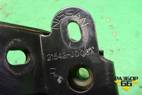 Кронштейн радиатора правый (21542JD00A) для Nissan Qashqai (J10E) с 2006-2013г