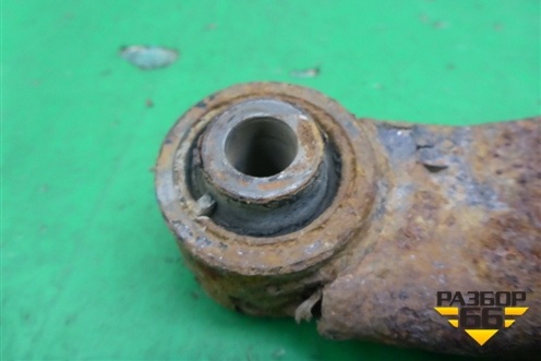 Рычаг задний поперечный левый (55111JD00A) для Nissan Qashqai (J10E) с 2006-2013г