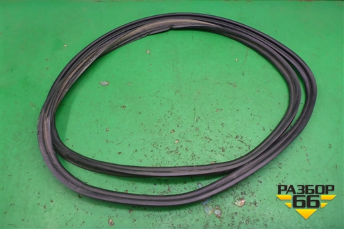 Уплотнитель багажника для Nissan Qashqai (J10E) с 2006-2013г