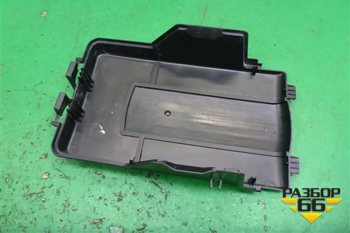 Крышка аккумулятора (1KD915443) для Volkswagen Jetta с 2010-2019г