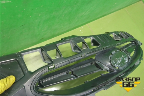 Решетка радиатора (до 2014г) (863511R000) для Hyundai Solaris с 2010-2016г