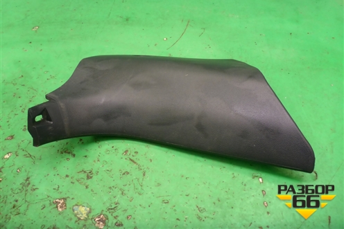 Накладка порога внутренняя правая (передняя часть) (BP4K68370) для Mazda Mazda 3 (BK) с 2003-2009г 