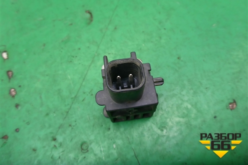 Датчик AIR BAG (3M5T14B006AD) для Mazda Mazda 3 (BK) с 2003-2009г 