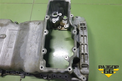 Поддон двигателя масляный (1.6л M274) (A2740140100) для Mercedes Benz C-Klass W205 с 2014г