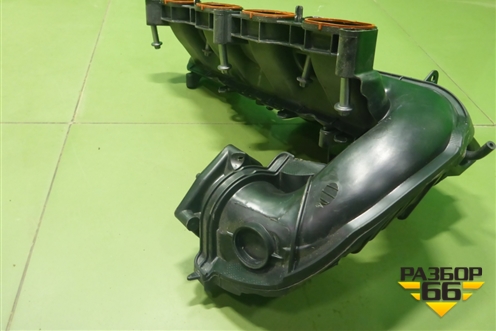 Коллектор впускной (1.6л M274) (A2740900037) для Mercedes Benz C-Klass W205 с 2014г
