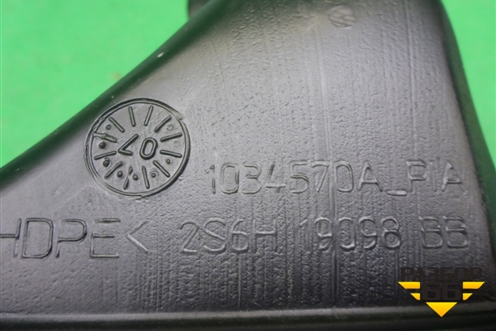 Воздуховод отопителя (2S6H19098BB) для Ford Fiesta с 2001-2008г