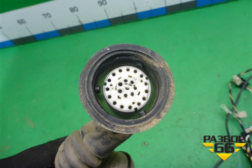 Проводка двери правой (3х дверный кузов) (6S6T14A584GFF) для Ford Fiesta с 2001-2008г