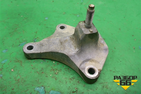 Кронштейн КПП (2S617M125AC) для Ford Fiesta с 2001-2008г