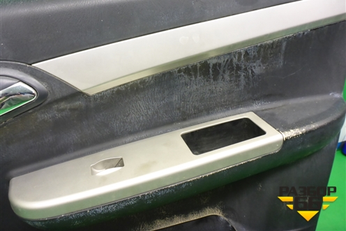Обшивка двери передней правой под электрику для Lifan Breez с 2007г (Бриз)