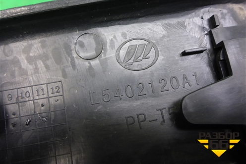 Обшивка стойки центральная верхняя левая (L5402120A1) для Lifan Breez с 2007г (Бриз)