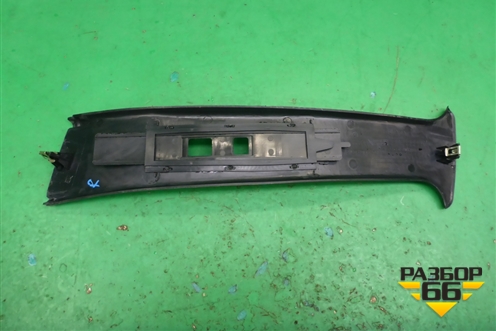 Обшивка стойки центральная верхняя правая (L5402221A1) для Lifan Breez с 2007г (Бриз)