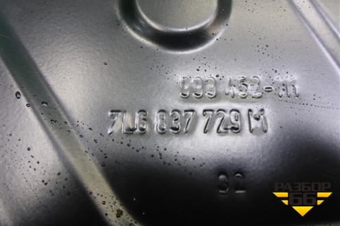 Панель внутренняя двери передней левой (7L6837729M) для Volkswagen Touareg c 2002-2010г
