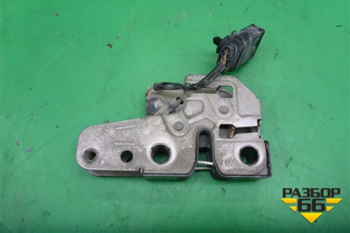 Замок капота для Volkswagen Touareg c 2002-2010г