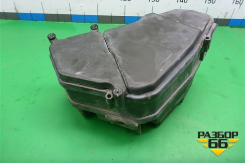 Корпус блока предохранителей (7L0937576B) для Volkswagen Touareg c 2002-2010г