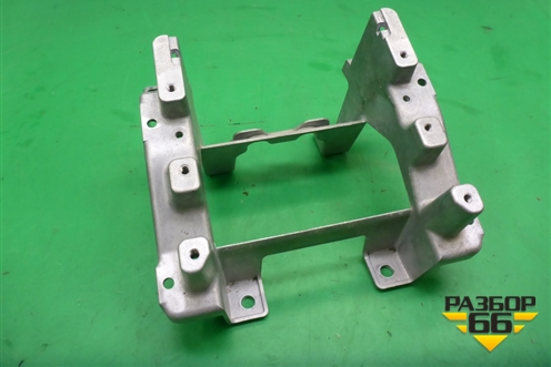 Кронштейн (подлокотника) (7L0863345) для Volkswagen Touareg c 2002-2010г