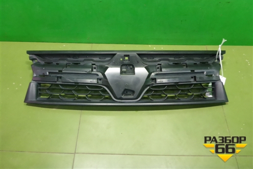 Решетка радиатора (после 2015г) (623103564R) для Renault Duster I с 2010-2021г