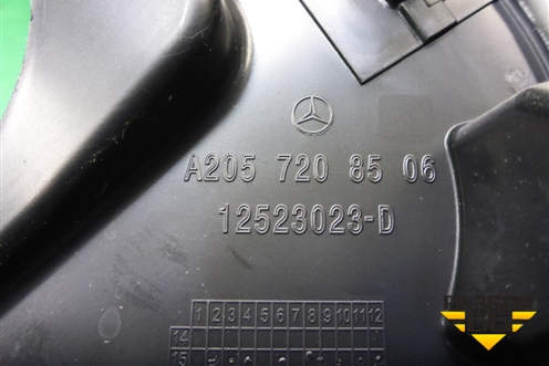 Панель внутренняя двери передней левой (A2057208506) для Mercedes Benz C-Klass W205 с 2014г