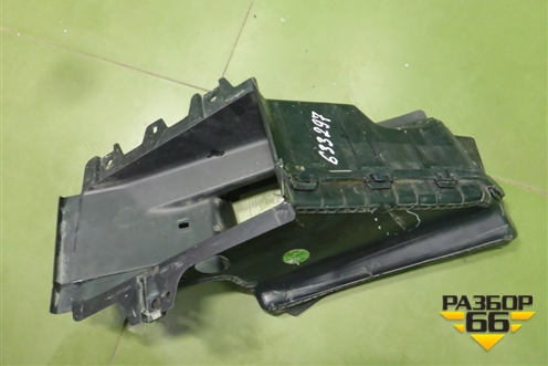 Воздухозаборник интеркулера правый (82170012) для LiXiang L7 с 2023г