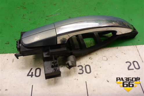 Ручка наружная двери задней левой (с хромом) для Ford Focus 2 с 2008-2011г