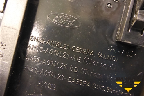 Дефлектор воздушный (6N41A014L21) для Ford Focus 2 с 2008-2011г