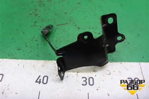 Кронштейн бачка гидроусилителя (4M513492AF) для Ford Focus 2 с 2008-2011г