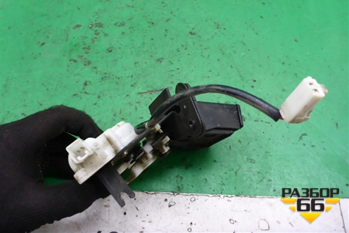 Замок багажника для Mazda Mazda 3 (BK) с 2003-2009г 
