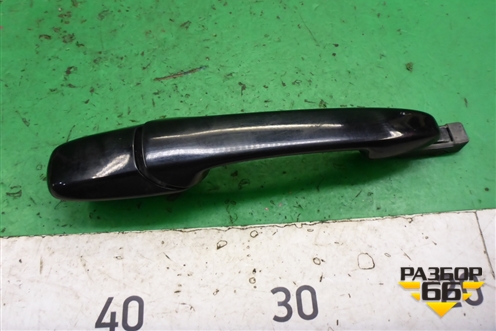 Ручка наружная двери передней правой для Mazda Mazda 3 (BK) с 2003-2009г 