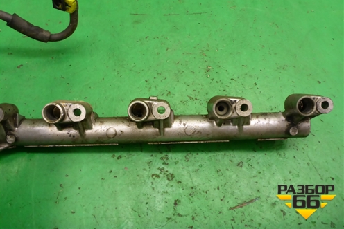 Рейка топливная рампа (2.3л L3) для Mazda Mazda 3 (BK) с 2003-2009г 