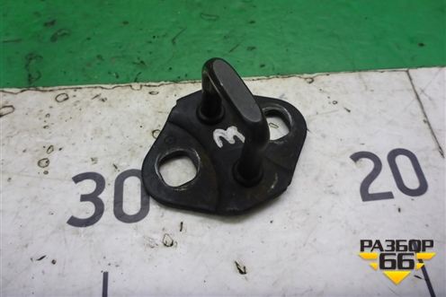 Замок багажника (ответная часть) для Mazda Mazda 3 (BK) с 2003-2009г 