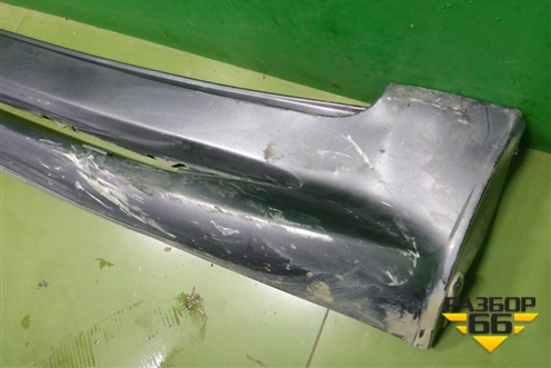 Накладка на порог наружная правая на подножку (5177360160) для Toyota Land Cruiser (200) с 2008г (Ленд Крузер)