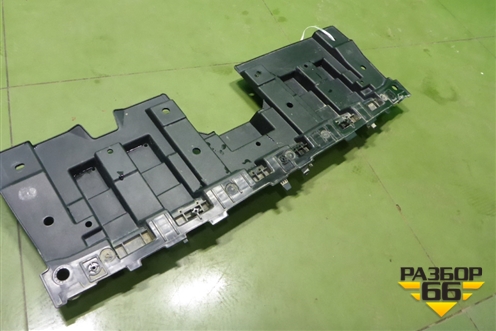 Накладка декоративная на переднюю панель (602003796AA) для Chery Tiggo 8 Pro Max с 2022г