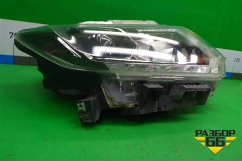 Фара правая (до 2018г Led) (260104CA5C) для Nissan X-Trail (Т32) с 2014г