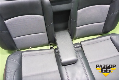 Сиденья комплект (MPS с AIR BAG подогрев) для Mazda Mazda 3 (BK) с 2003-2009г 