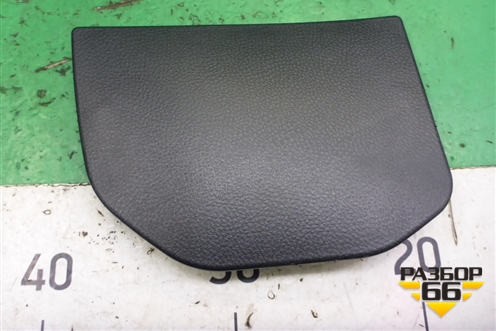 Накладка на торпедо (боковая правая) (MR506446) для Mitsubishi Lancer-9  с 2003-2008г